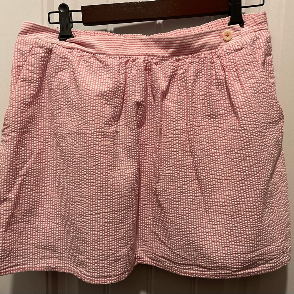 Lilly Pulitzer Seersucker pink/white skirt. GUC womens sz large